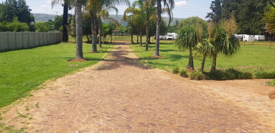 Commercial Property for Sale in Andeon AH Gauteng