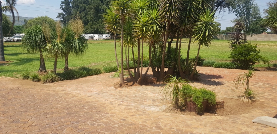 Commercial Property for Sale in Andeon AH Gauteng