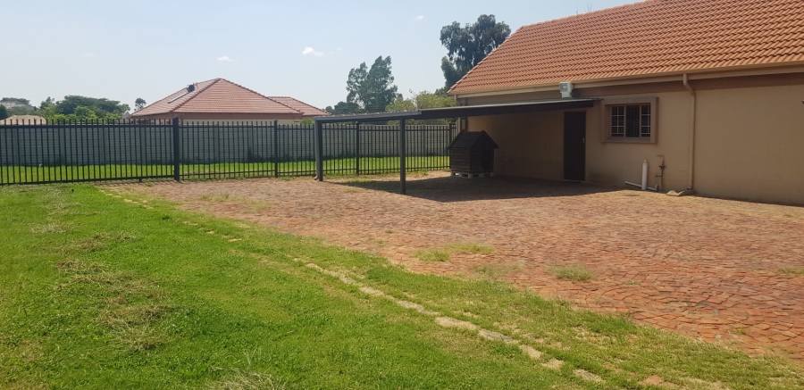 Commercial Property for Sale in Andeon AH Gauteng