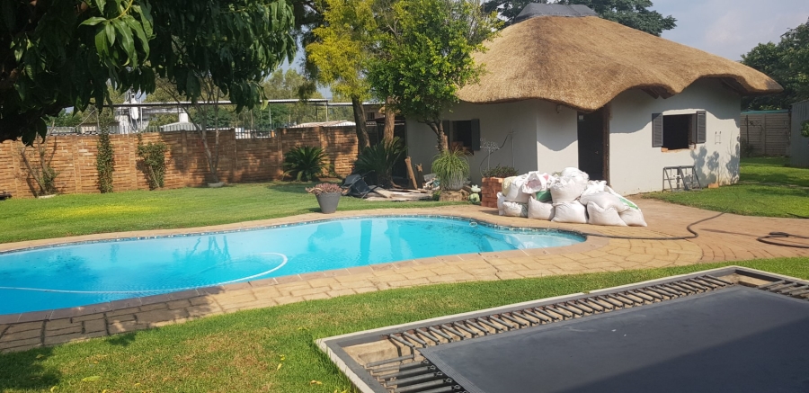 Commercial Property for Sale in Swacina Park A H Gauteng