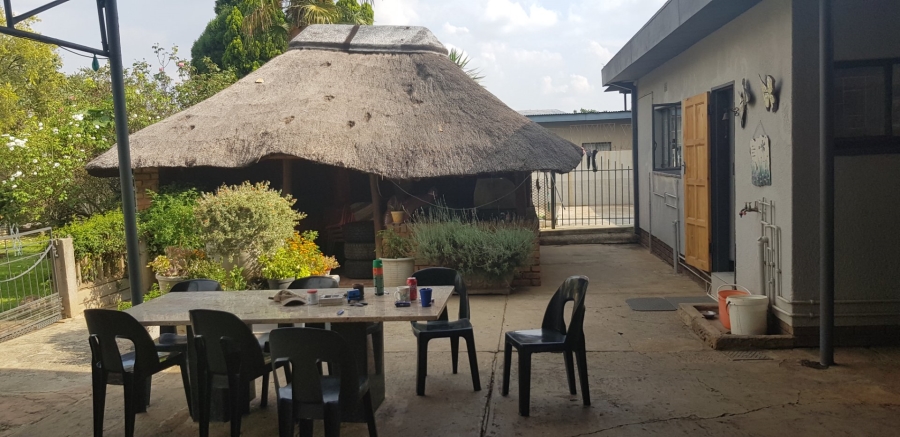 Commercial Property for Sale in Swacina Park A H Gauteng
