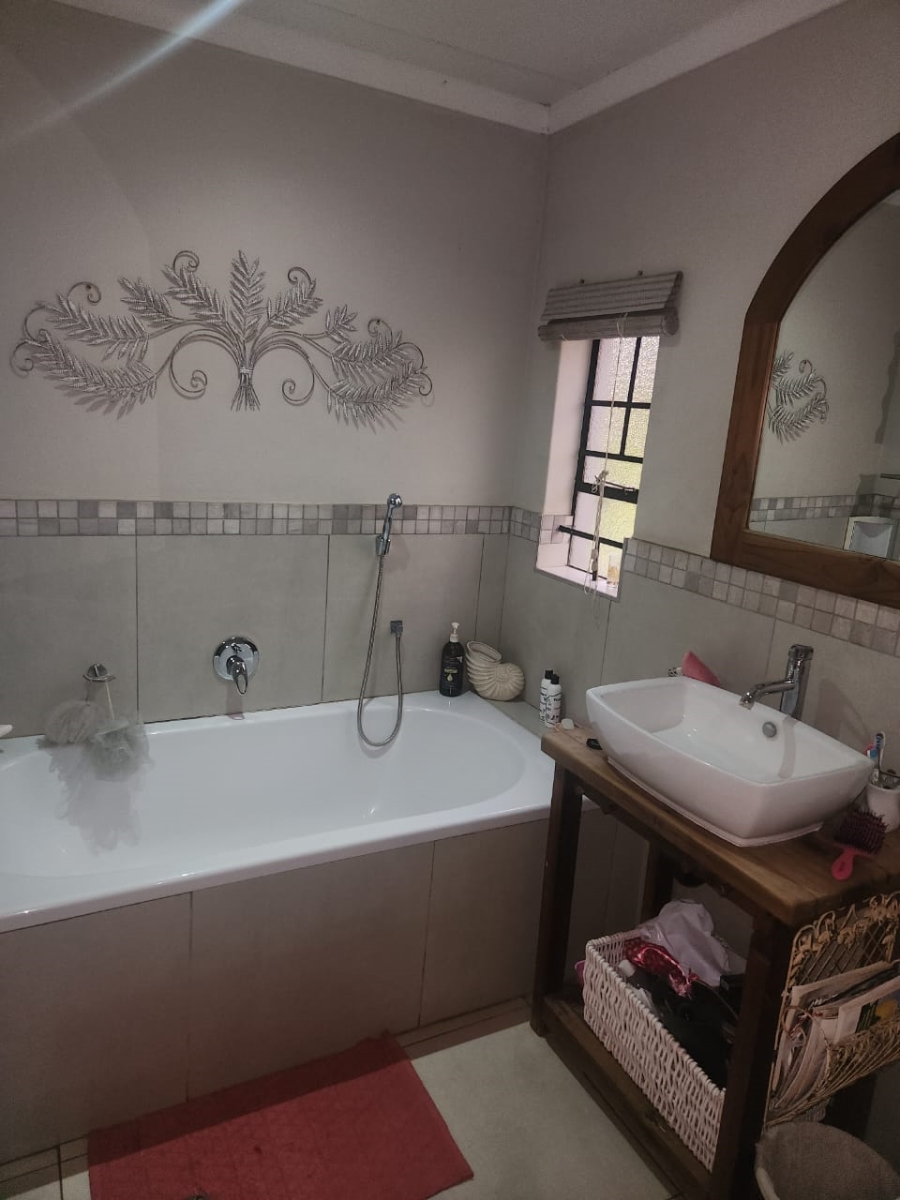 Commercial Property for Sale in Swacina Park A H Gauteng