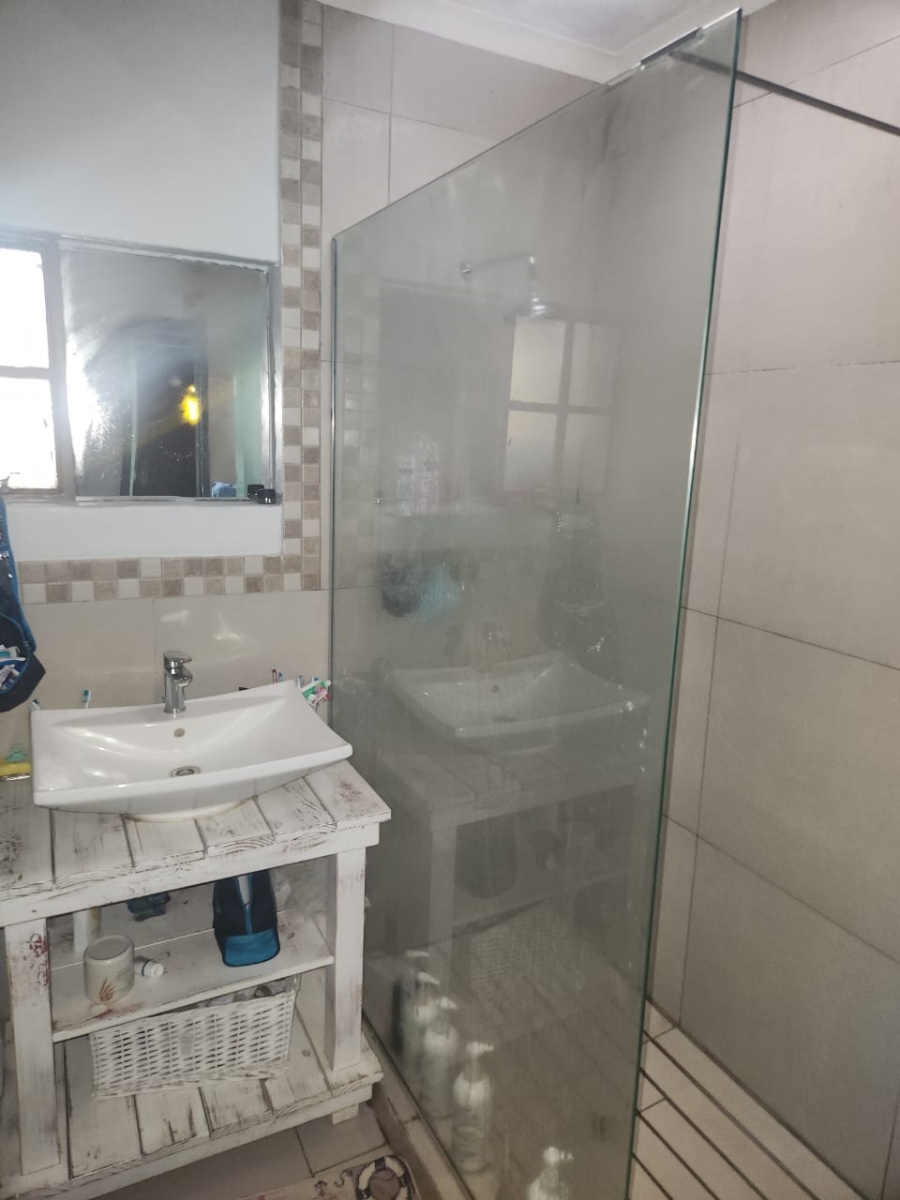 Commercial Property for Sale in Swacina Park A H Gauteng