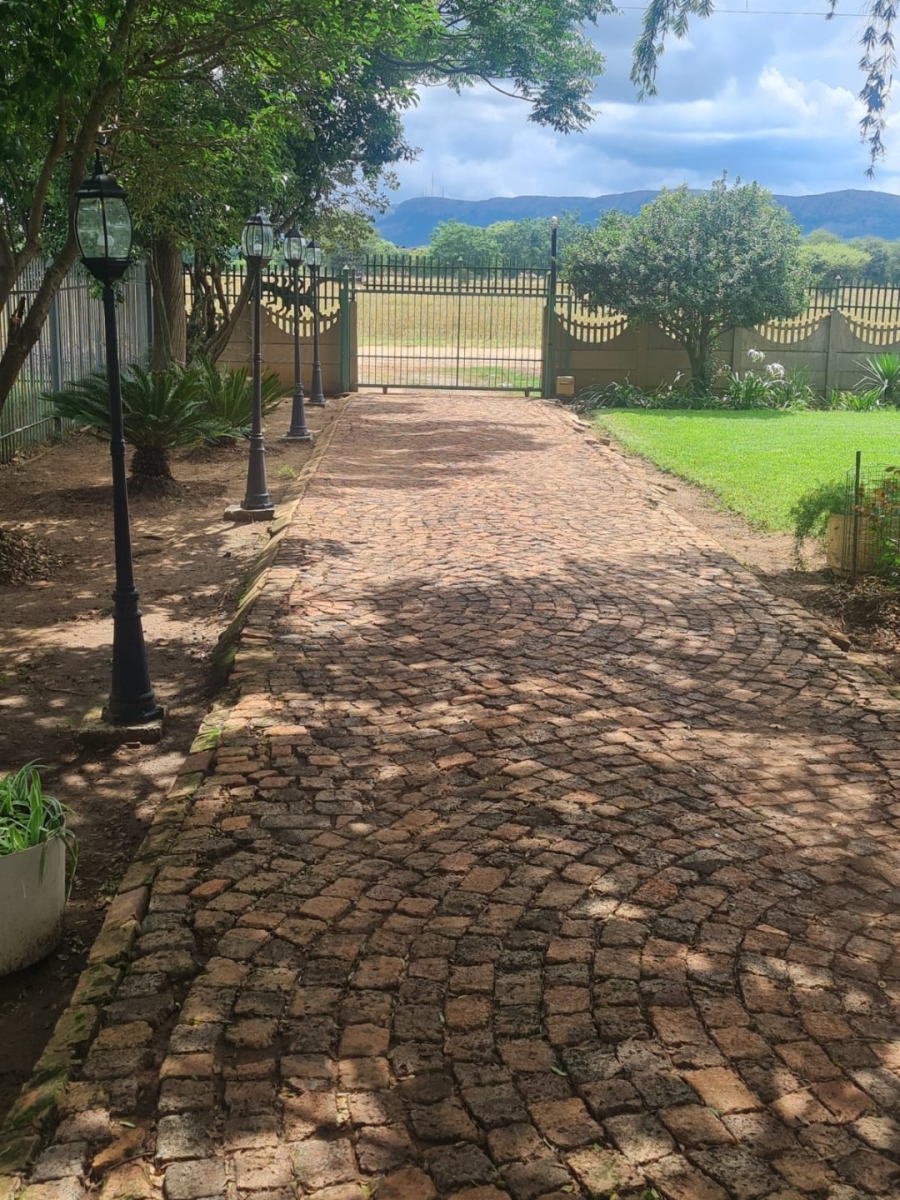 Commercial Property for Sale in Swacina Park A H Gauteng