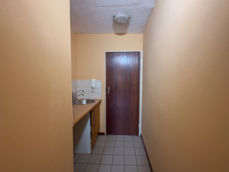 To Let 1 Bedroom Property for Rent in Hatfield Gauteng