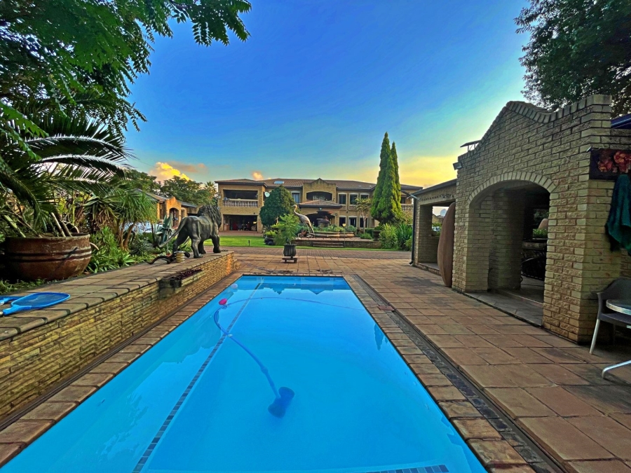 Commercial Property for Sale in Raslouw Gauteng