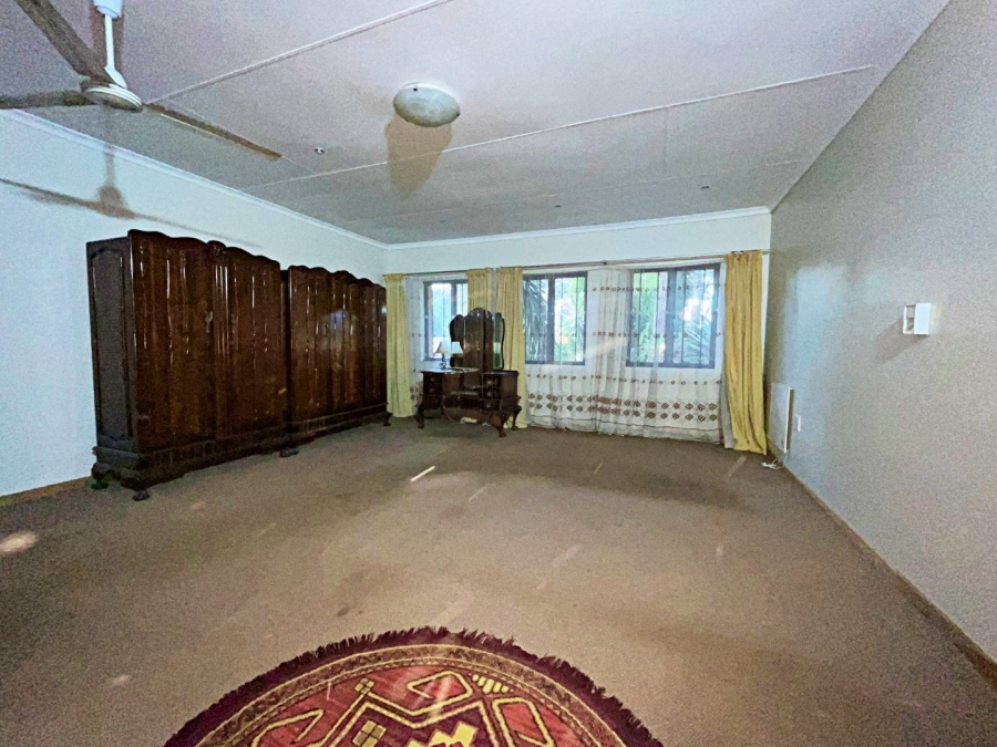 Commercial Property for Sale in Raslouw Gauteng