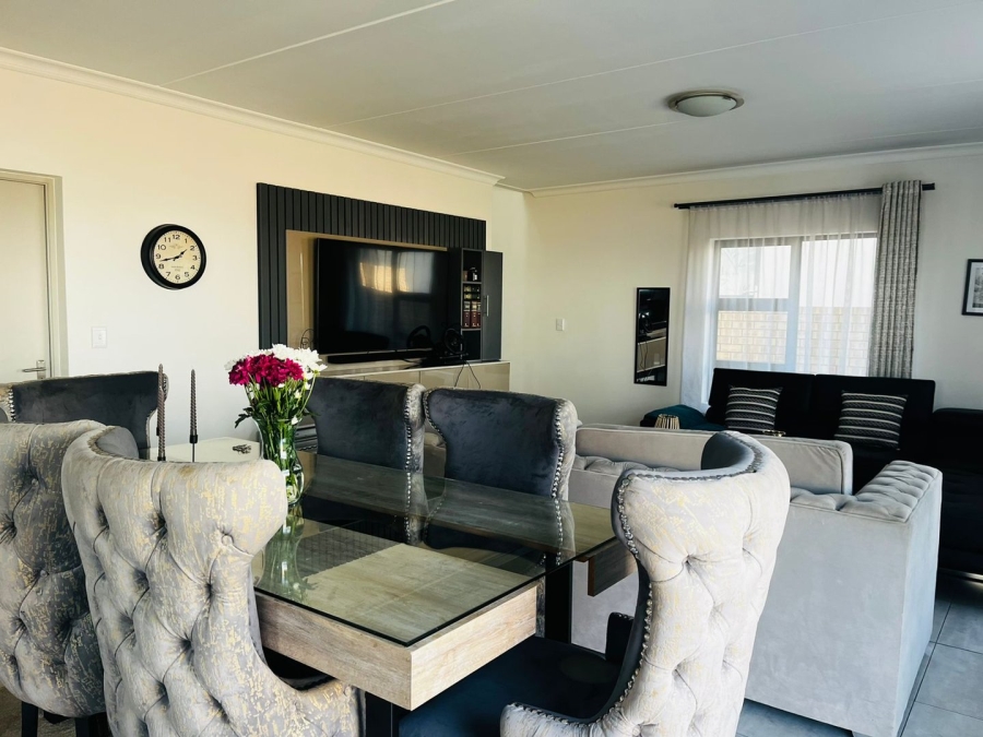 3 Bedroom Property for Sale in Thatchfield Ridge Gauteng