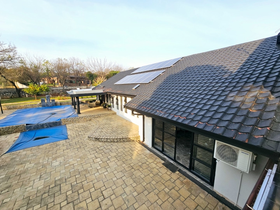 7 Bedroom Property for Sale in Raslouw Gauteng