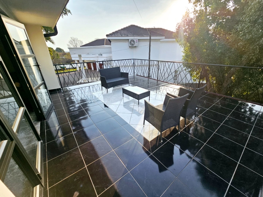 7 Bedroom Property for Sale in Raslouw Gauteng