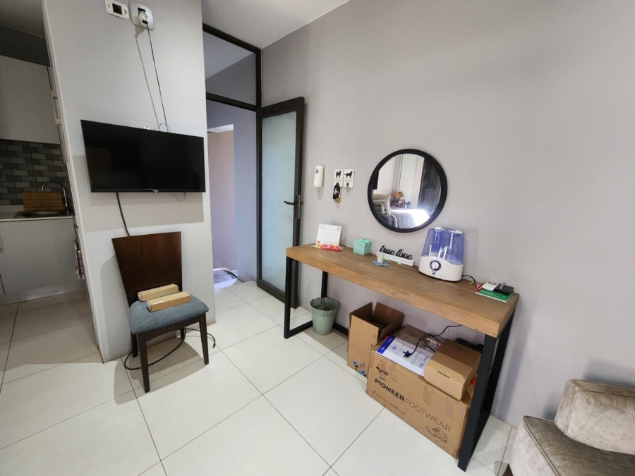 To Let 1 Bedroom Property for Rent in Mulbarton Gauteng