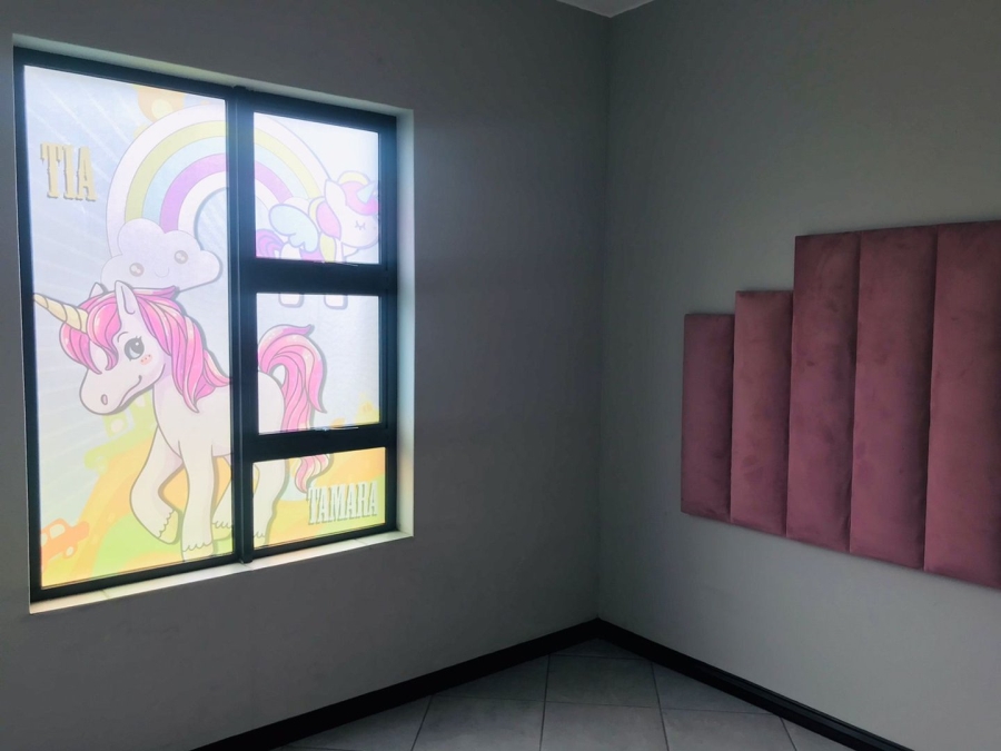 To Let 2 Bedroom Property for Rent in Norton Home Estate AH Gauteng