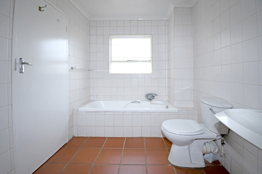 1 Bedroom Property for Sale in Ferndale Gauteng