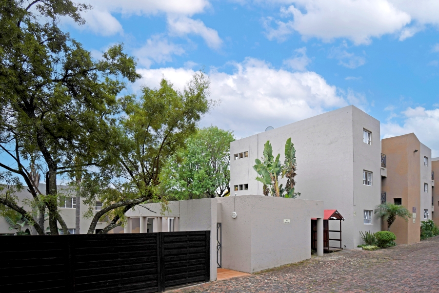 1 Bedroom Property for Sale in Ferndale Gauteng