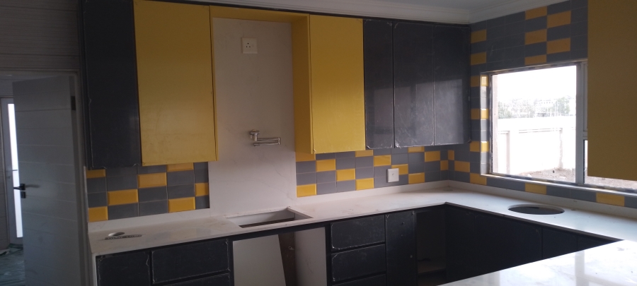 4 Bedroom Property for Sale in Helderwyk Gauteng