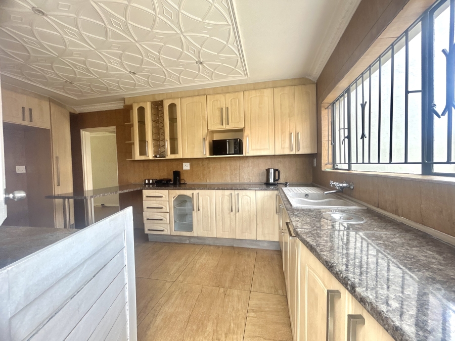 4 Bedroom Property for Sale in Spruit View Gauteng