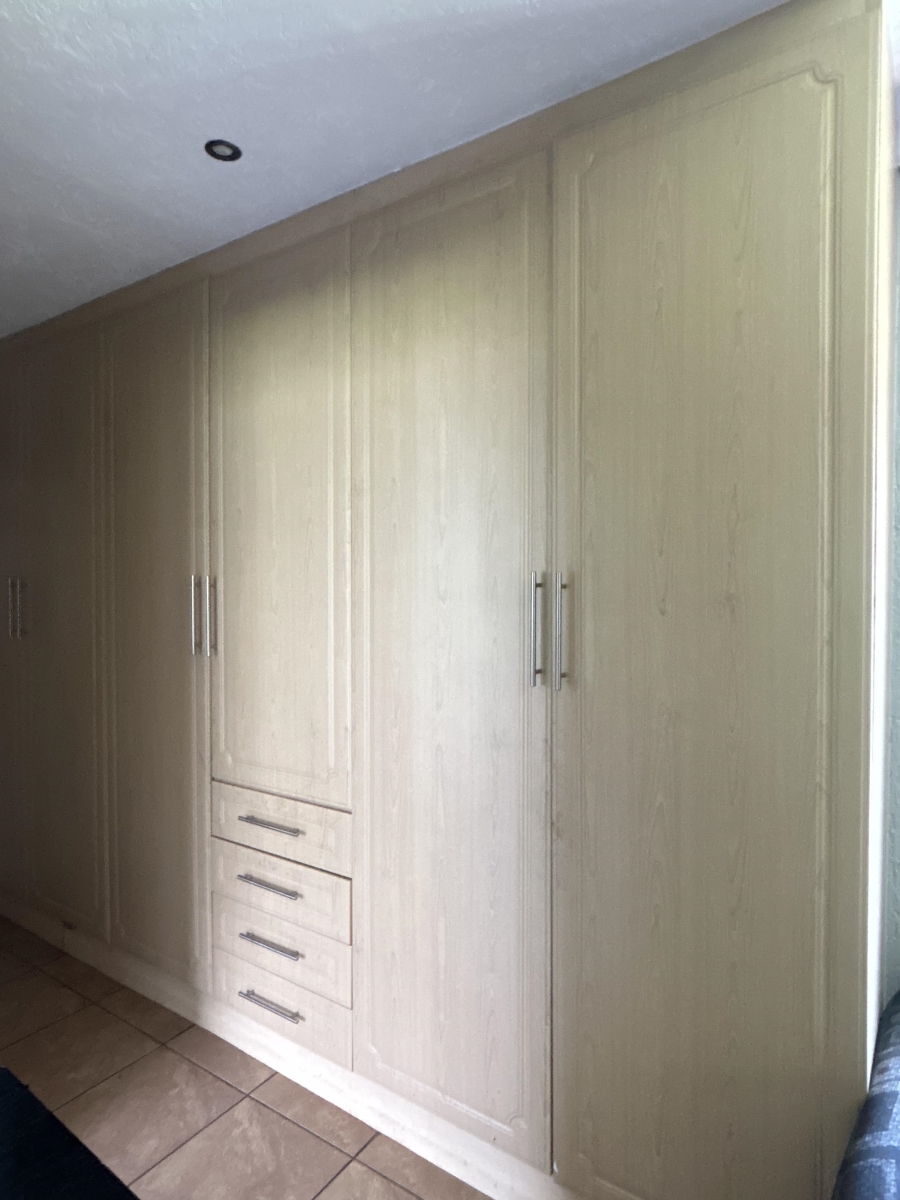 4 Bedroom Property for Sale in Spruit View Gauteng