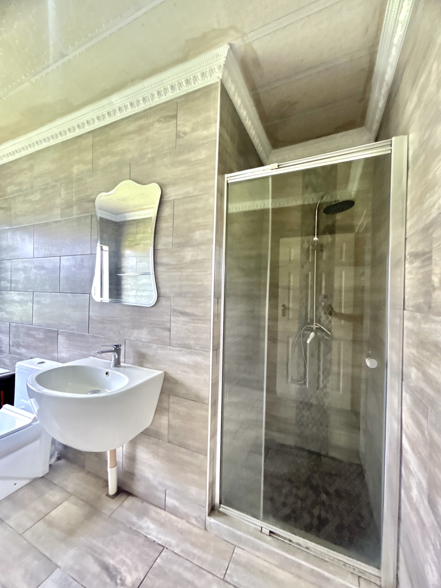 4 Bedroom Property for Sale in Spruit View Gauteng