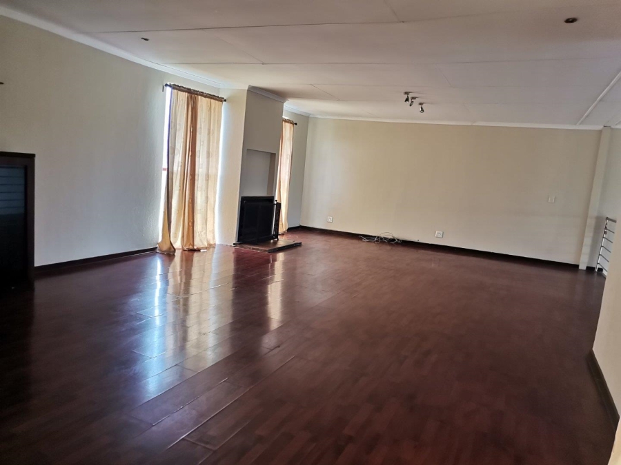 3 Bedroom Property for Sale in Kameeldrift West Gauteng