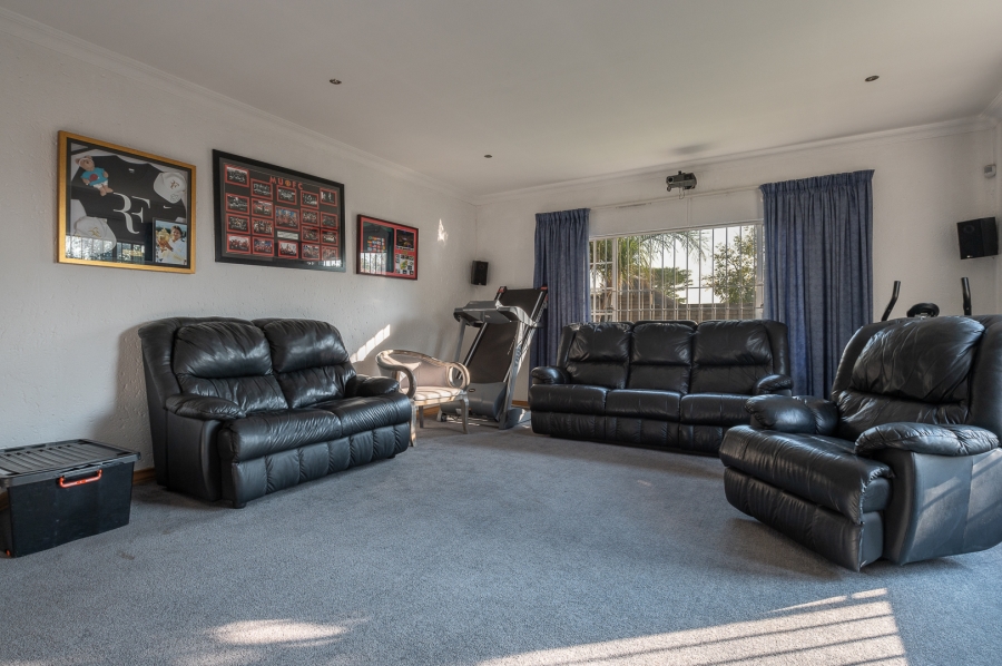 3 Bedroom Property for Sale in Elandshaven Gauteng