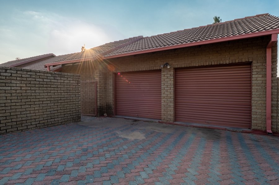 3 Bedroom Property for Sale in Elandshaven Gauteng