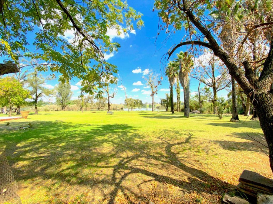 0 Bedroom Property for Sale in Kaalplaats Gauteng