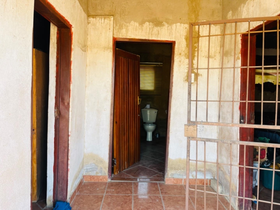 2 Bedroom Property for Sale in Soshanguve T Gauteng