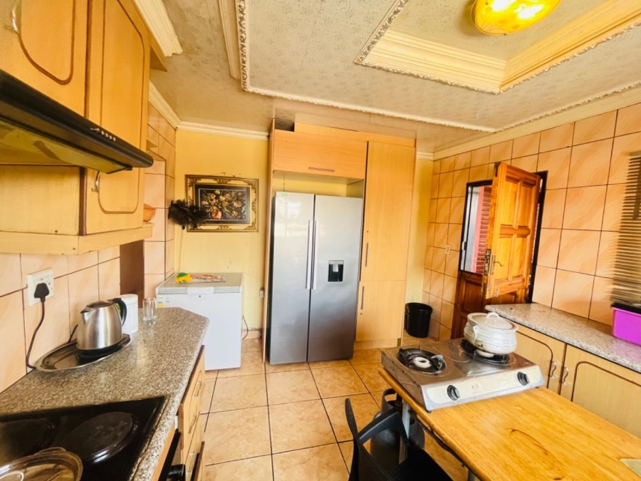 4 Bedroom Property for Sale in Soshanguve R Gauteng