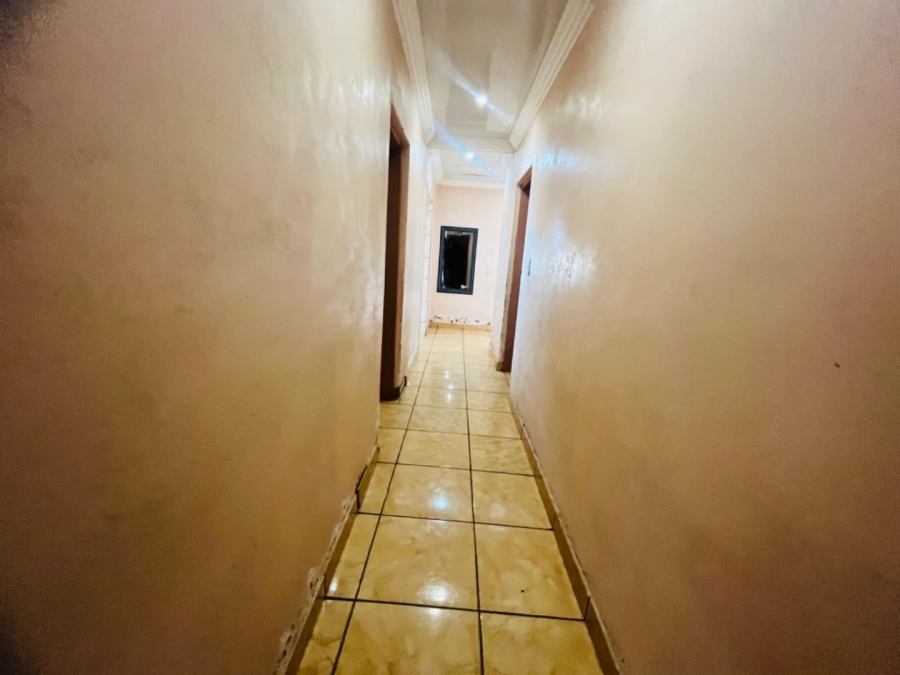 4 Bedroom Property for Sale in Soshanguve R Gauteng