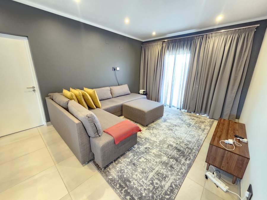 2 Bedroom Property for Sale in Waterkloof Gauteng