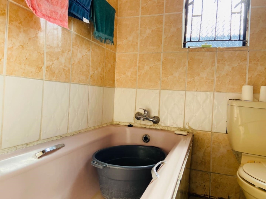 3 Bedroom Property for Sale in Soshanguve JJ Gauteng