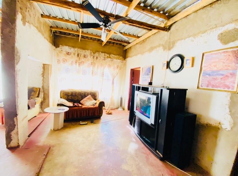 5 Bedroom Property for Sale in Soshanguve S Gauteng