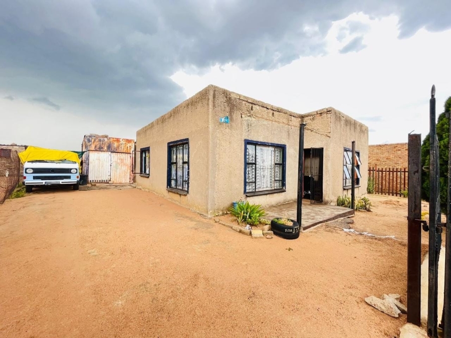 2 Bedroom Property for Sale in Soshanguve W Gauteng