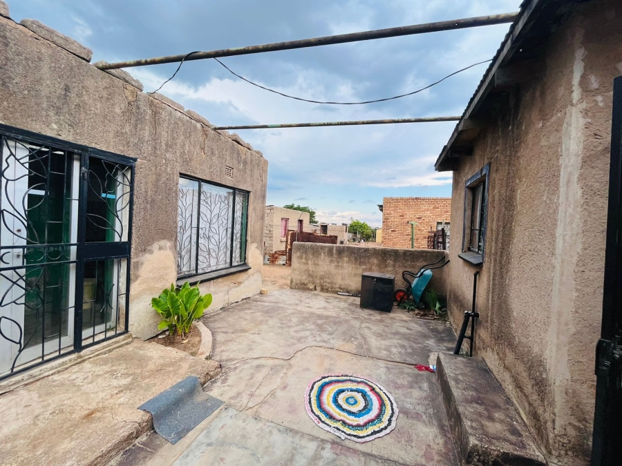 2 Bedroom Property for Sale in Soshanguve W Gauteng