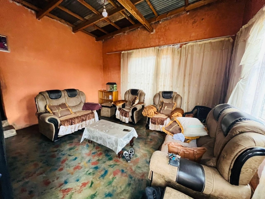 2 Bedroom Property for Sale in Soshanguve W Gauteng