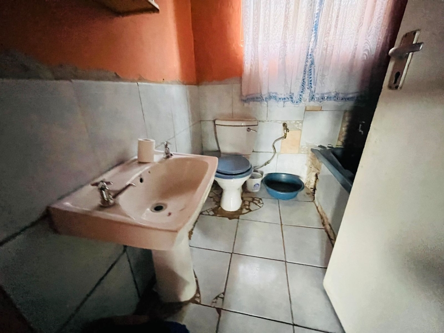 2 Bedroom Property for Sale in Soshanguve W Gauteng