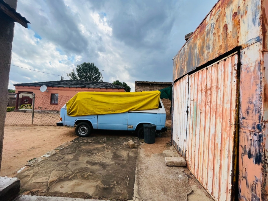 2 Bedroom Property for Sale in Soshanguve W Gauteng