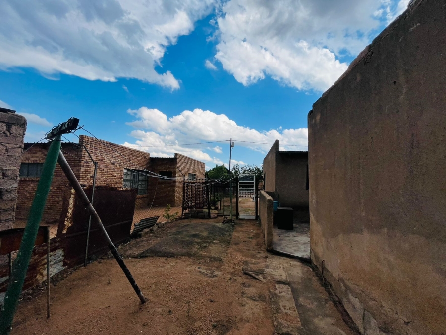 2 Bedroom Property for Sale in Soshanguve W Gauteng