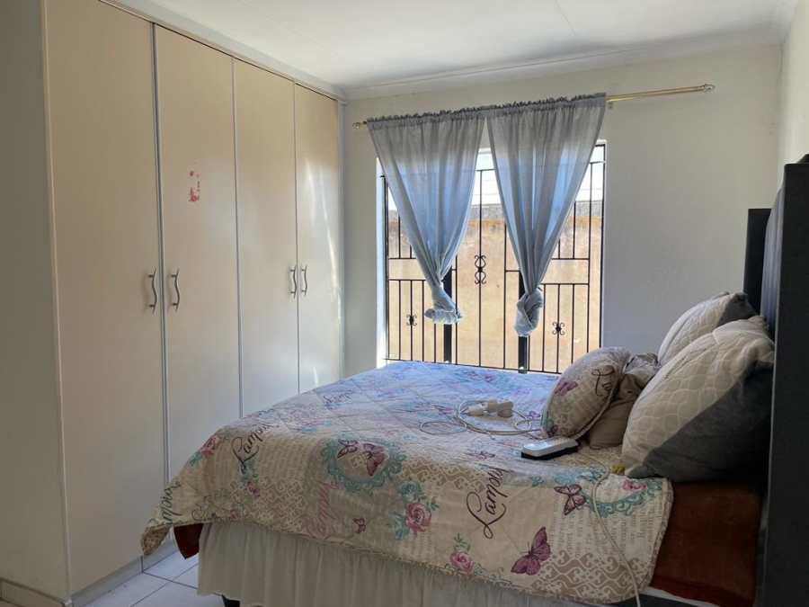 3 Bedroom Property for Sale in Protea Glen Gauteng