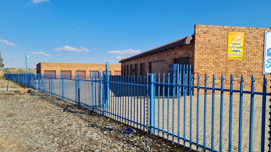 0 Bedroom Property for Sale in Witpoortjie AH Gauteng