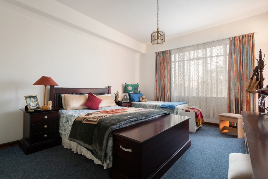 2 Bedroom Property for Sale in Highlands North Gauteng