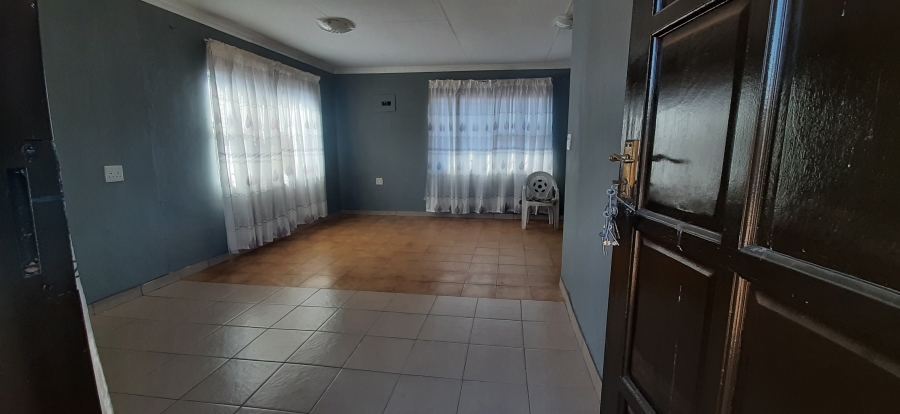 3 Bedroom Property for Sale in A P Khumalo Gauteng