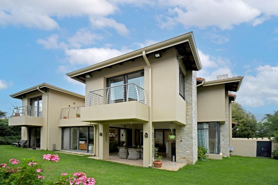 4 Bedroom Property for Sale in Woodmead Gauteng