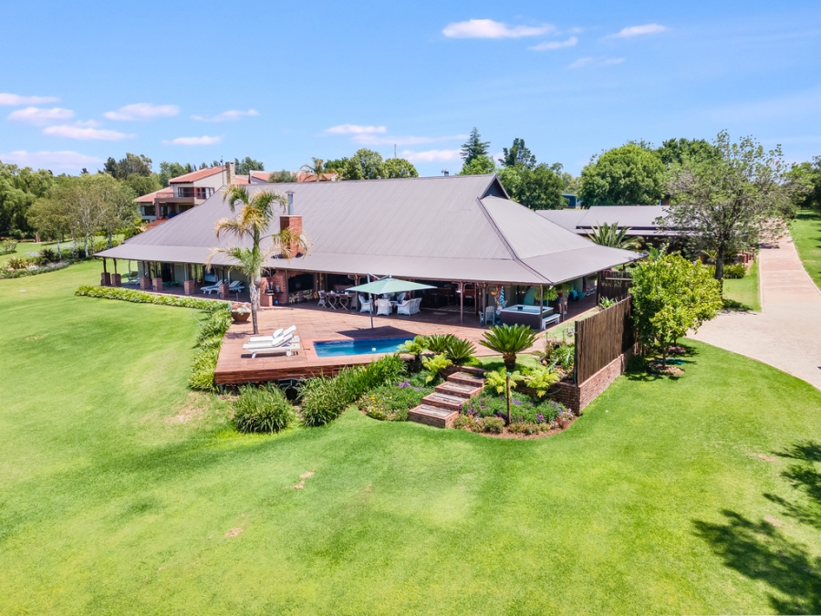 4 Bedroom Property for Sale in Lochvaal Gauteng