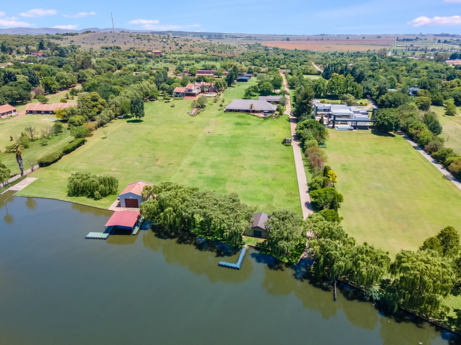 4 Bedroom Property for Sale in Lochvaal Gauteng