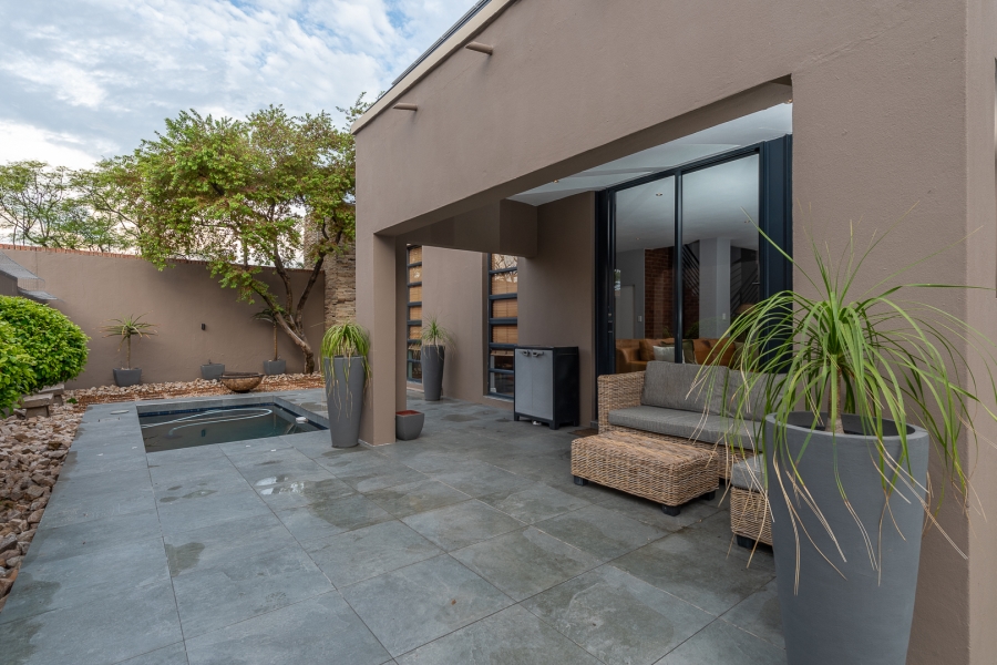 3 Bedroom Property for Sale in North Riding Gauteng