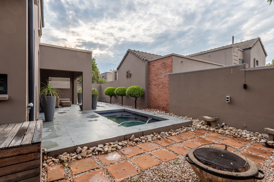 3 Bedroom Property for Sale in North Riding Gauteng