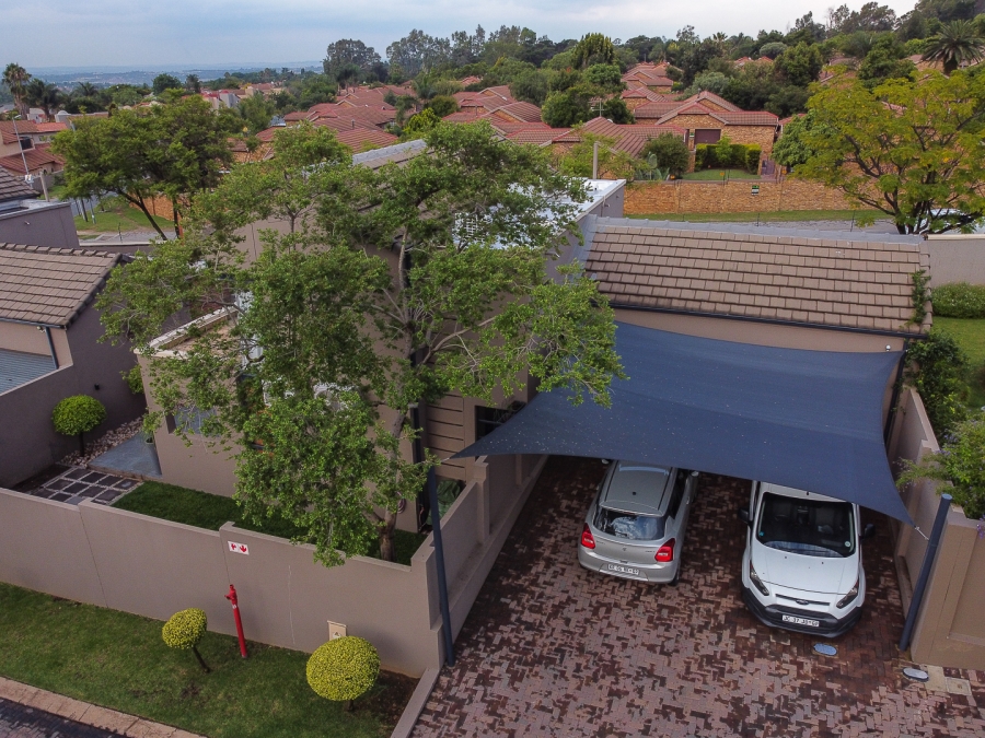 3 Bedroom Property for Sale in North Riding Gauteng
