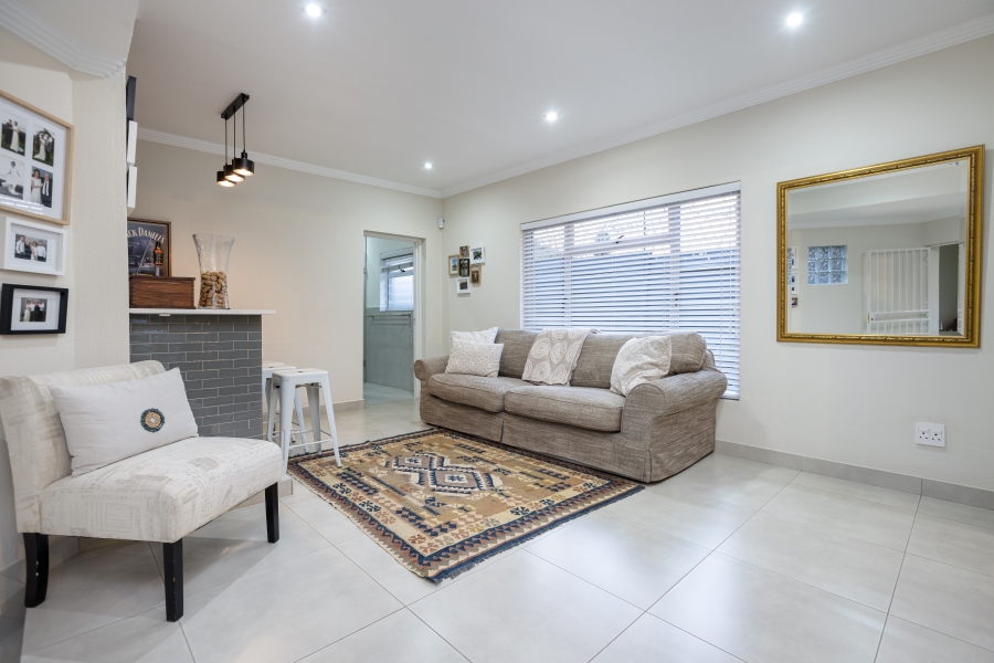 4 Bedroom Property for Sale in Paulshof Gauteng