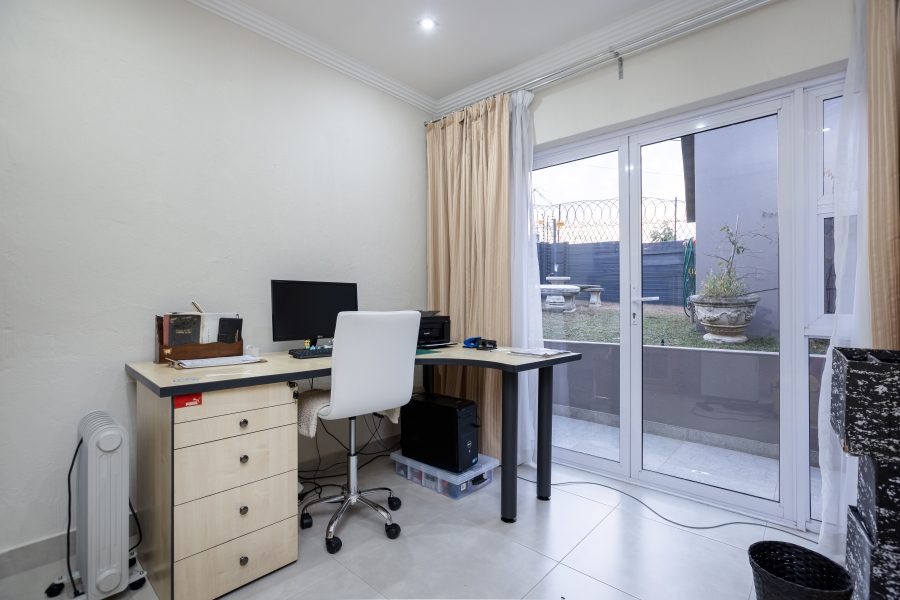 4 Bedroom Property for Sale in Paulshof Gauteng